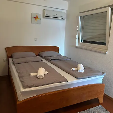 Apartment Maris -